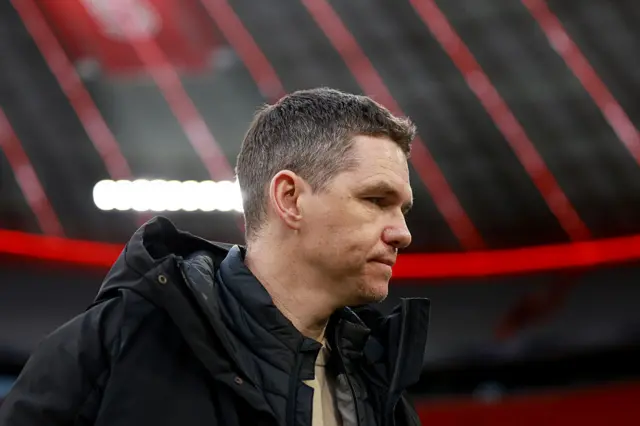 Skinner on the sideline