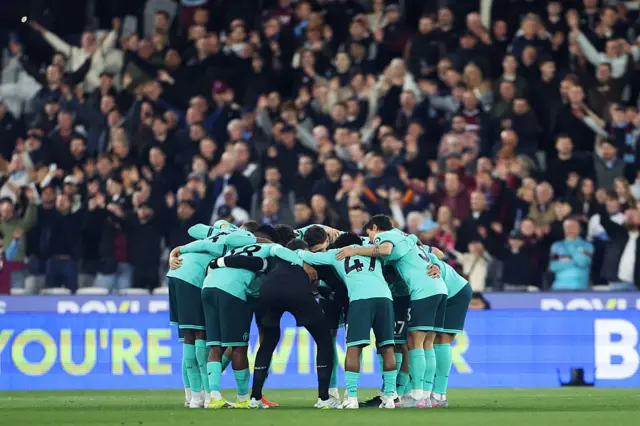 Wolves in turquoise away kit