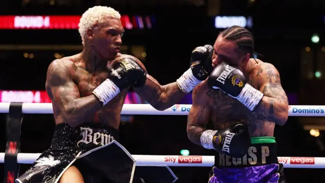 Benn punches Prograis