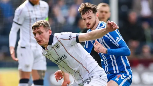 Dundee's Ethan Hamilton and Kilmarnock's Joe Hugill