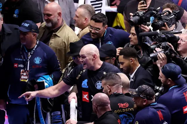 Tyson Fury points at Anthony Joshua