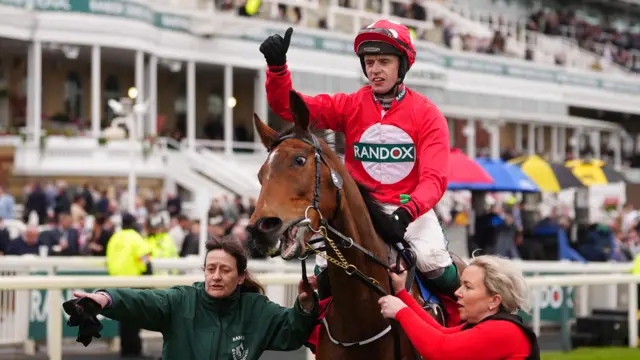 Home By The Lee with jockey James Joseph Slevin