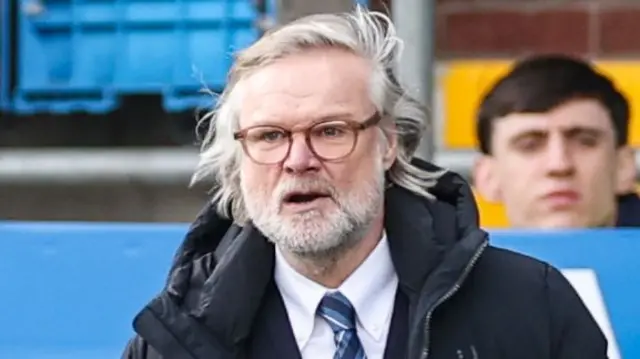 Dundee manager Steven Pressley