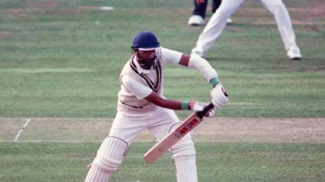 Asif Din batting for Warwickshire in 1989 Natwest Cup final at Lord's