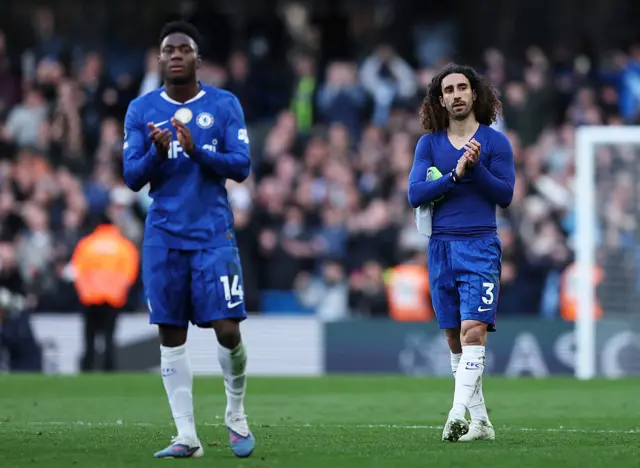 Chelsea look dejected after loss to man city