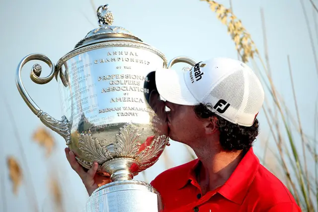 Rory McIlroy kisses the Wanamaker Trophy