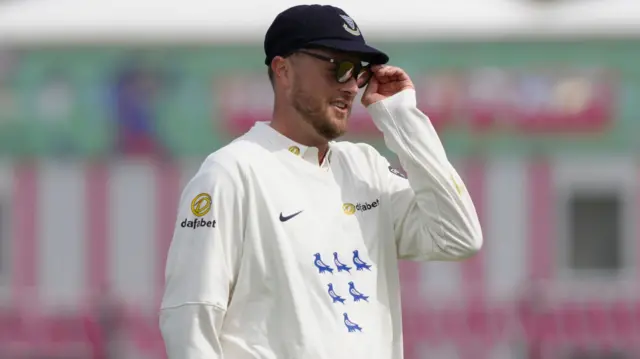 Sussex's Ollie Robinson against Warwickshire