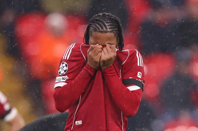 Rio Ngumoha of Liverpool looks dejected