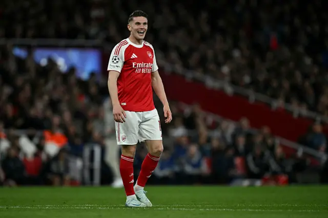 Arsenal's Swedish striker #14 Viktor Gyokeres reacts