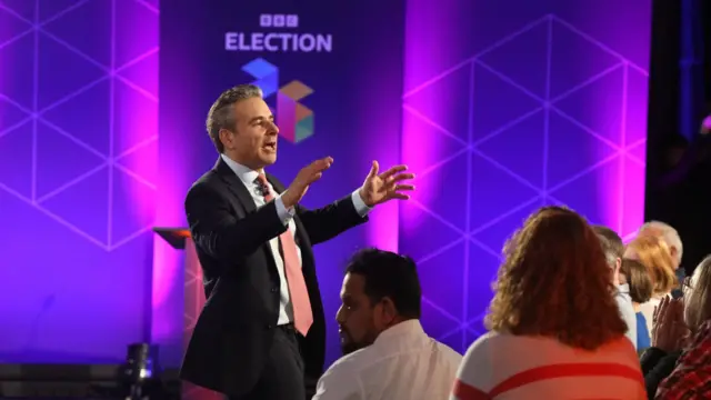 Nick Servini talking to the audience