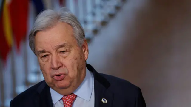 A close up of António Guterres talking