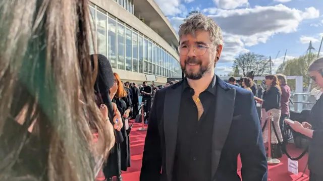 Jacksepticeye on the red carpet