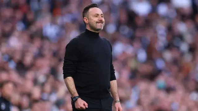 Roberto De Zerbi on the touchline