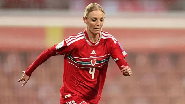 Sophie Ingle