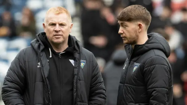 Dunfermline Athletic's Neil Lennon and Robbie Fraser
