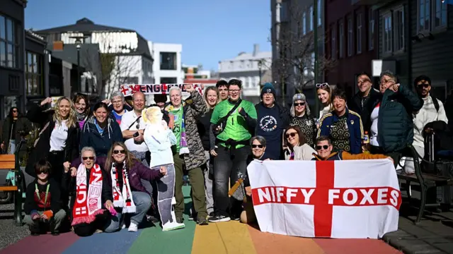 Crowd of England fans