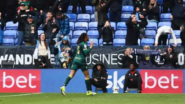 David Kasumu celebrates