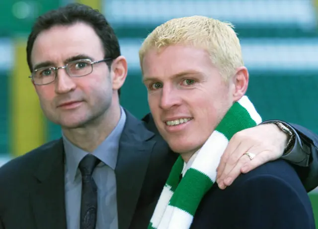 Martin O'Neill with new Celtic signing Neil Lennon in 2000