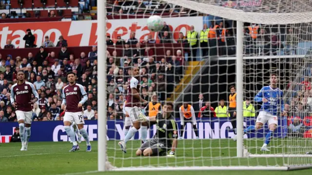 Trai Hume of Sunderland scores his team's second goal