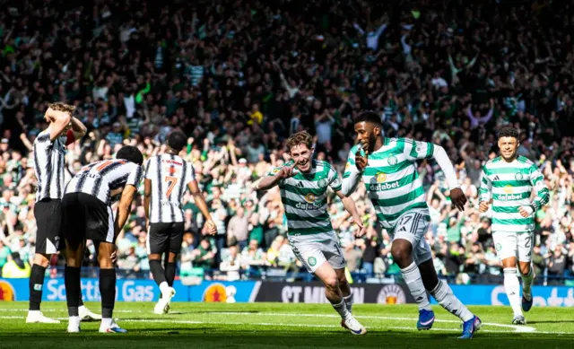 Celtic's Kelechi Iheanacho celebrates scoring to make it 4-2 during a Scottish Gas Scottish Cup semi-final match between Celtic and St Mirren at Barclays Hampden, on April 19, 2026, in Glasgow, Scotland.