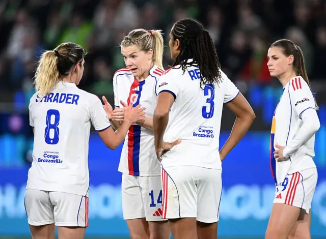 Lyon players launch an inquest after they concede