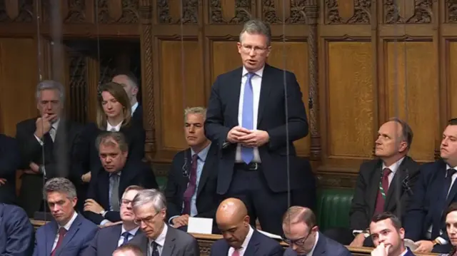 Jeremy Wright speaks in Parliament.