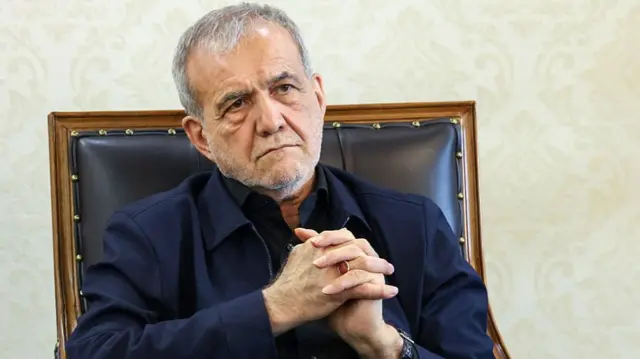 Iranian President Masoud Pezeshkian delivers a speech during an inspection visit to the Ministry of Sports and Youth in Tehran, Iran on April 19, 2026