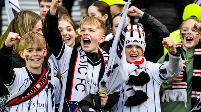 Dunfermline fans