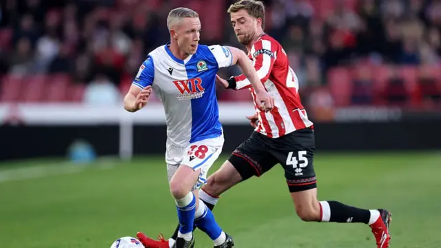 Sheffield United v Blackburn match action