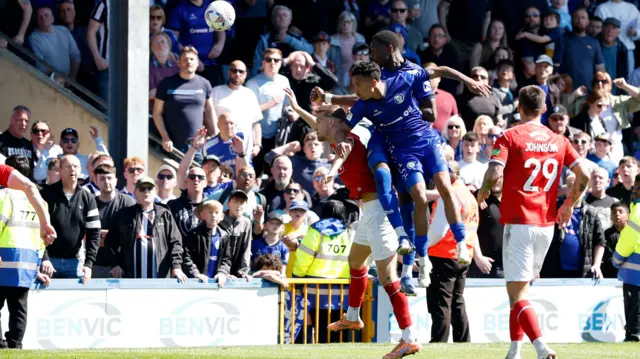 Mani Dieseruvwe heads Rochdale into the lead