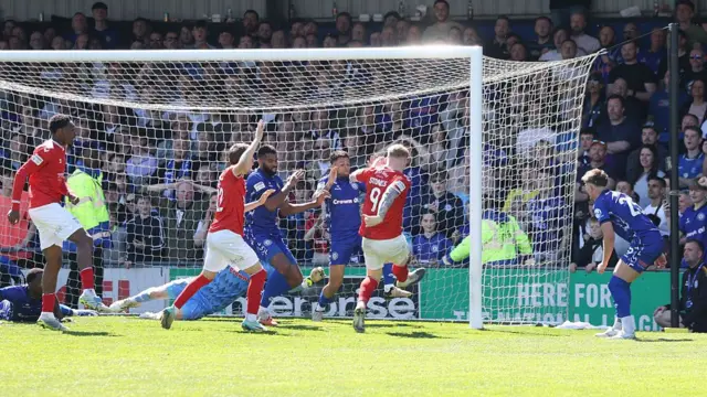 Josh Stones scores at the far post
