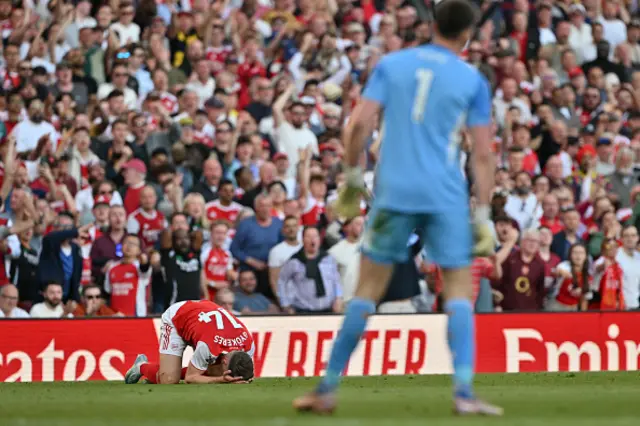 Viktor Gyokeres reacts after being fouled