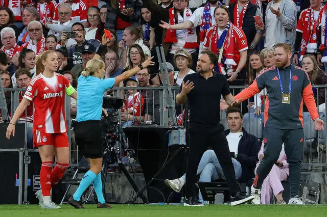 Bayern Munich boss sent off