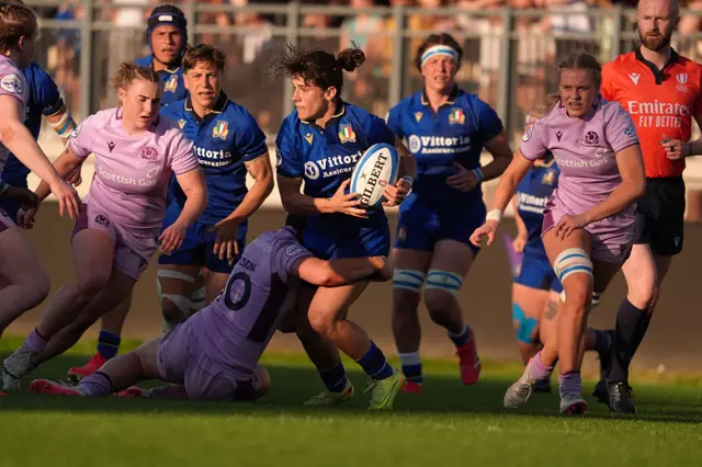 Italy versus Scotland with Italy on the ball