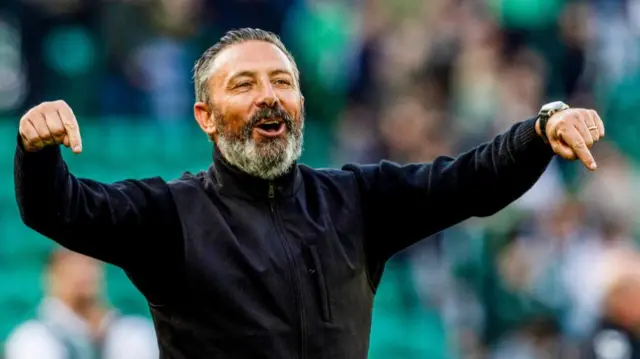 Hearts head coach Derek McInnes