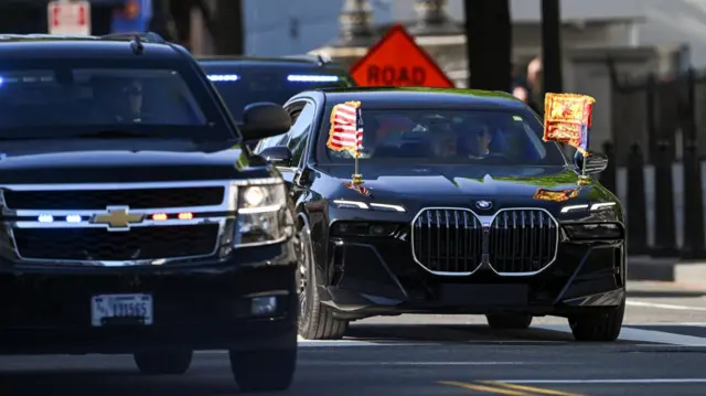 Description A motorcade carrying Britain's King Charles and Queen Camilla heads to the British ambassador's residence for a garden party in their honor during their visit to the United States, in Washington