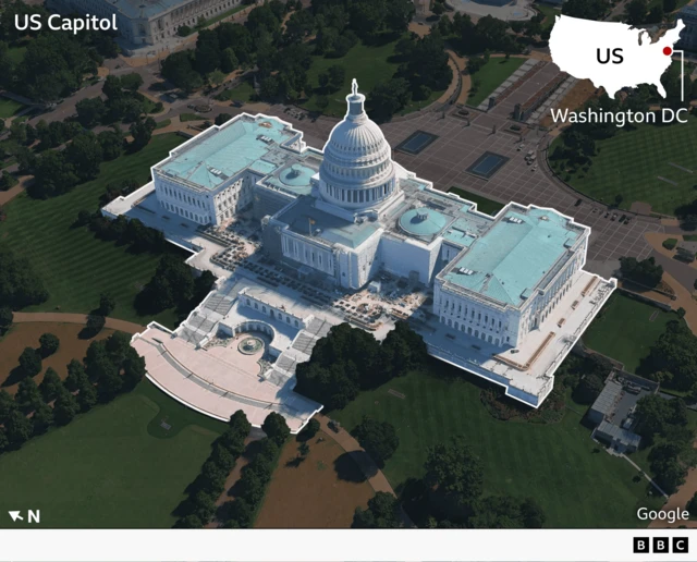 An aerial view of the US Capitol building.