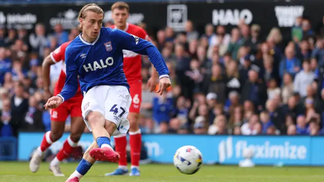 Jack Clarke converts a penalty with his right foot to equalise against Middlesbrough