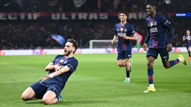 Khvicha Kvaratskhelia of Paris Saint-Germain FC celebrates scoring