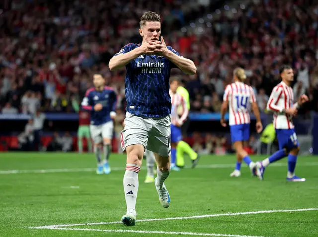 Viktor Gyokeres celebrates.