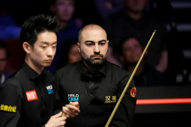 Wu Yize and Hossein Vafaei
