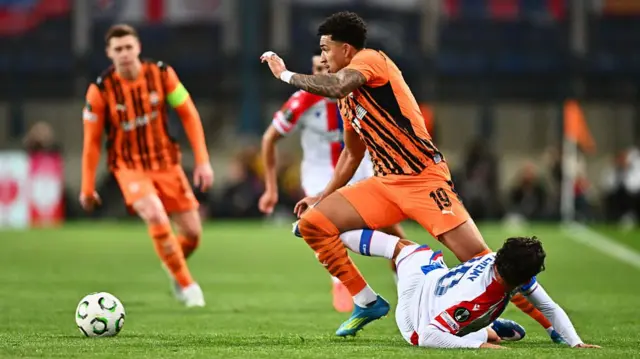 Shakhtar Donetsk vs Palace : la rencontre qui retient son souffle — image 6