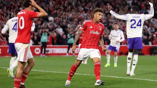 Igor Jesus of Nottingham Forest reacts after a missed chance