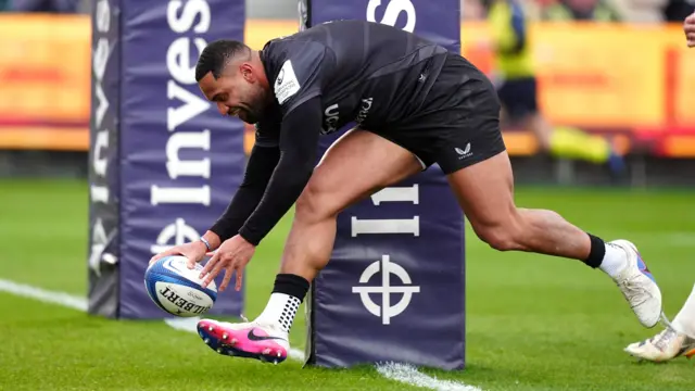 Bath score a try
