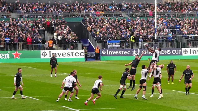 Bath v Saracens match action