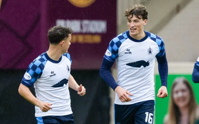 Barney Stewart celebrates with team-mate Dylan Tait