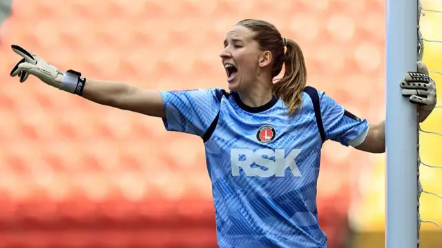Sophie Whitehouse of Charlton Athletic gestures