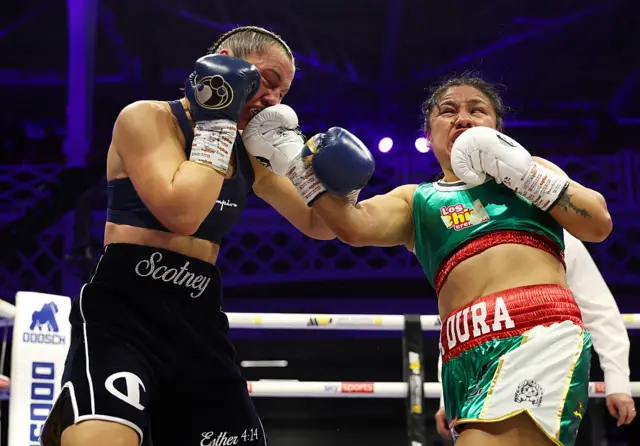 Ellie Scotney is punched by Mayelli Flores