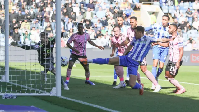 Jerry Yates scores for Sheffield Wednesday