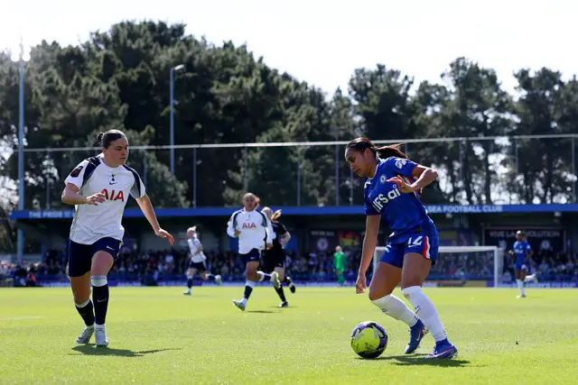 Alyssa Thompson and Hanna Wijk